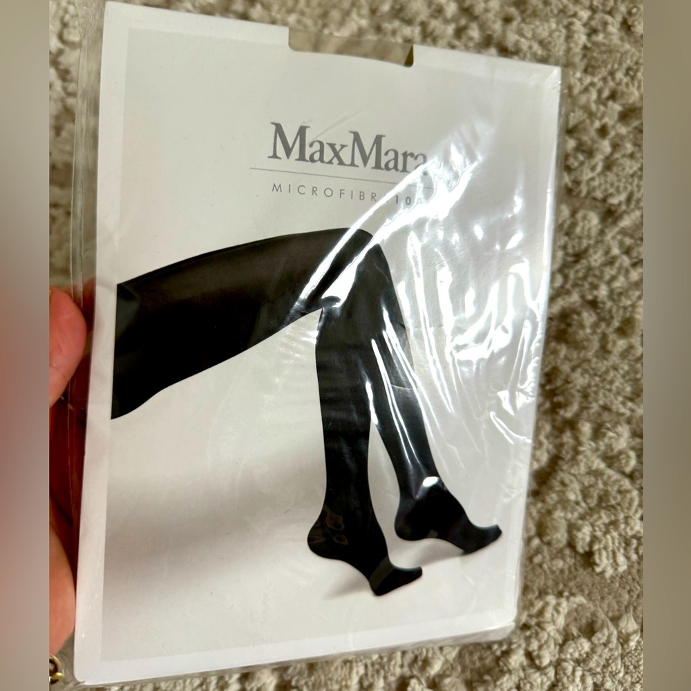 NWT MaxMara Tights mustard yellow Small